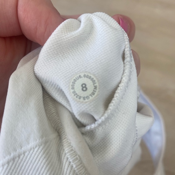 White High neck Lululemon Sports Bra Size 8 - Picture 3 of 3